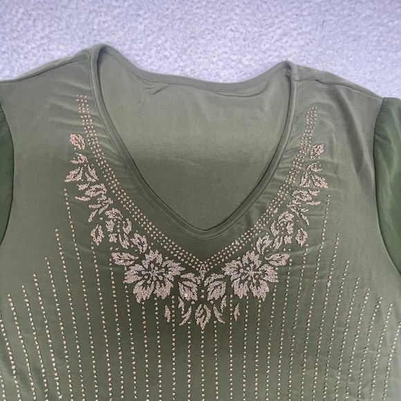 Women’s 3X-Large Fabiola Green Sequins Pattern Top - Picture 3 of 13